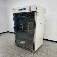 Thermo Forma Reach-In CO2 Incubator, Model 3950 image 1